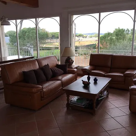 Echappee Bleue Immobilier - Les Pesquier * Йер